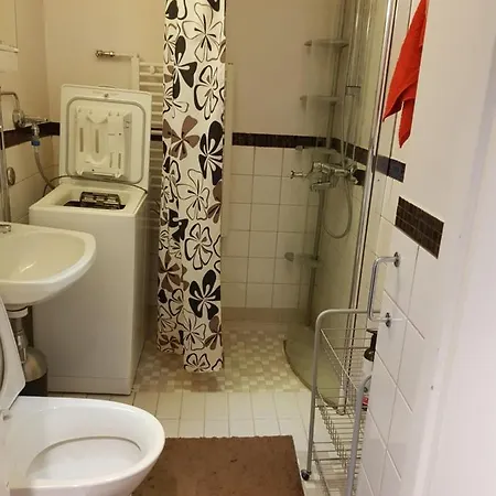 2 Bedroom In The Center
